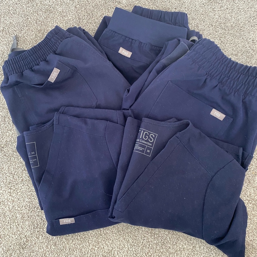 Womens figs scrubs